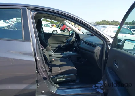 2017 Honda Hr-V Lx из США, поврежденный, VIN 3CZRU6H31HM707186